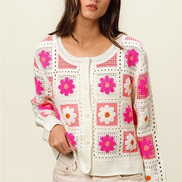 Pink fuchsia Crochet Knit lace button boho embroidered cardigan bohemian sweater - Picture 5 of 17